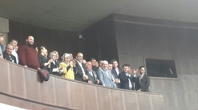 BAŞKAN SOFU, YENİ YÖNETİMİNİ ERDOĞAN'A GÖTÜRDÜ!...