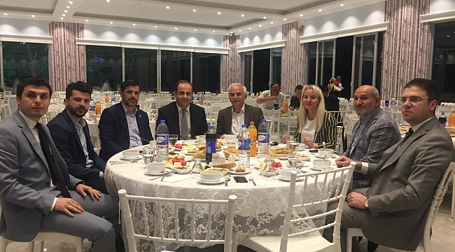 Ramazan ayı birlik ve beraberlik ayıdır!...