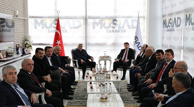Ayağa kalktık...