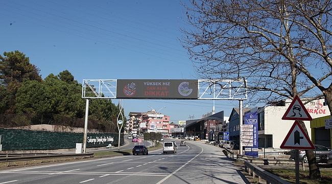 Trafikte akıllı ekran dönemi...