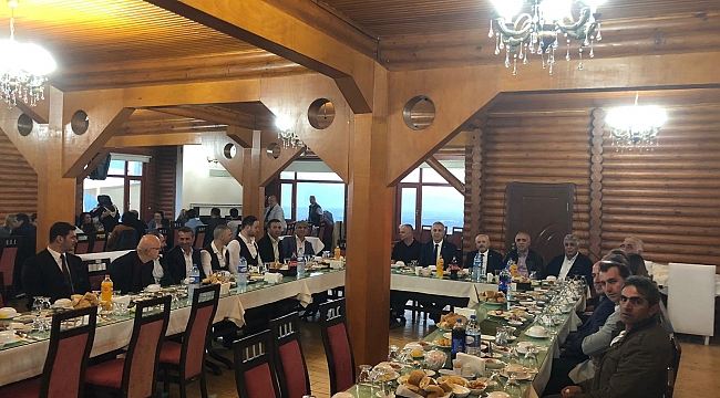 Babaoğlu, BBP Meclis Üyeleriyle Bayraktepe de İftar Açtı...