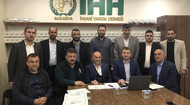 İHH’dan Suriye’ye 3 Günde 3 Tır Yardım...