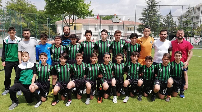 Sakarya Gençlik Merkezi Türkiye Şampiyonasında Yarı Finale kaldı...