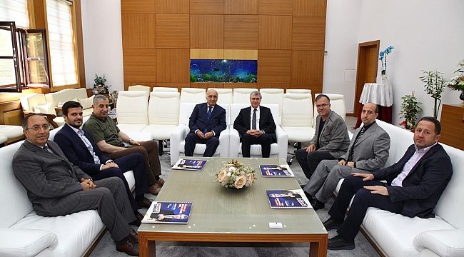 Şükrü Bodurdan Ekrem Yüceye Ziyaret...