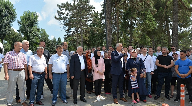 Yardım TIR'ları dualarla uğurlandı...