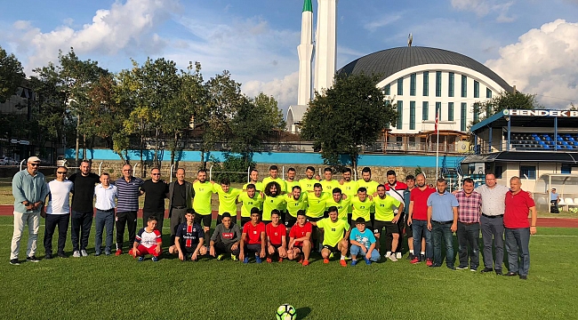 Yenimahallespor top başı yaptı...