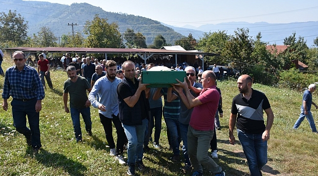 Arısoy, Dualarla Son Yolculuğuna Uğurlandı...