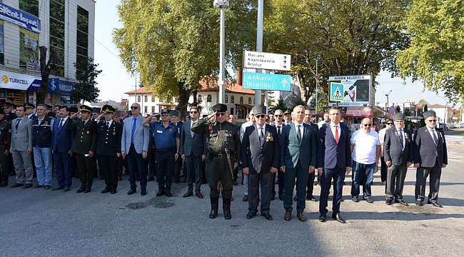 Gaziler Günü Hendek'te Törenle Kutlandı.