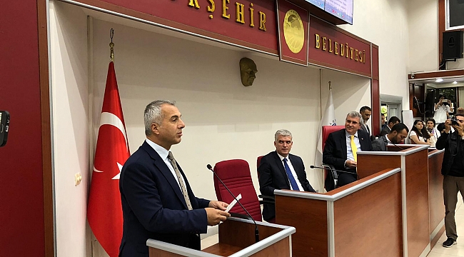 Babaoğlu gündeme getirdi: İşyeri adında Türkçe zorunlu olsun.