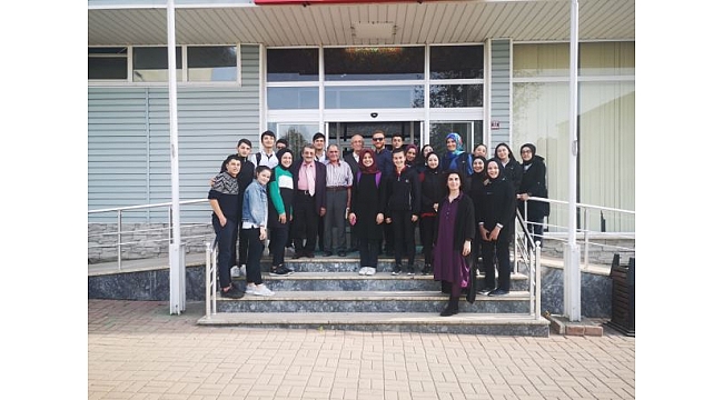 Hendek Anadolu Lisesi Huzur Evinde