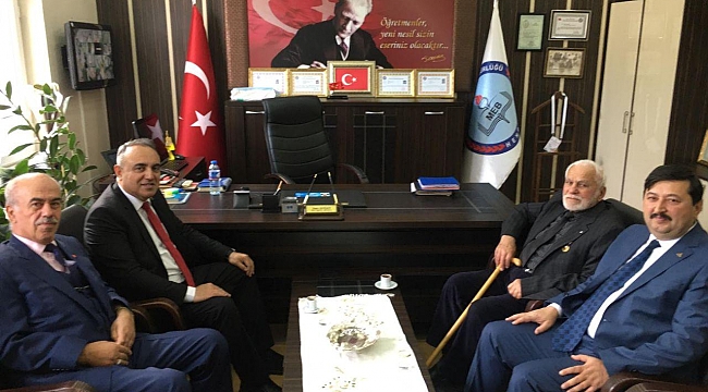 Kaymakam Acır, Sabri Doğan'ın Öğretmenler Gününü Kutladı!