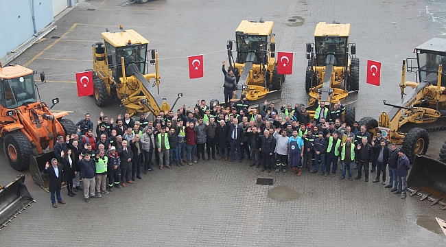 Hendek Belediyesi Karla Mücadeleye Devam Ediyor...