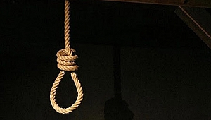 51 Yaşındaki Kadın Kendini Astı... 