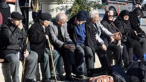 65 Yaş Üzeri Vatandaşlara Şartlı Nefes İzni