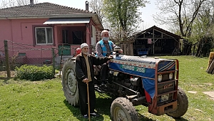 Din Görevlileri, Traktör Sürdü... 