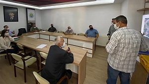 Hendek Belediyesi, Muhtarlarla Kırsal Yerleşim Toplantısı Yaptı.