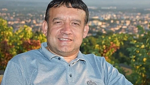 Hendek Nevzat Ercan'ı Mumla Arıyor...