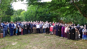Milletvekili Dikbayır halkın içinde...