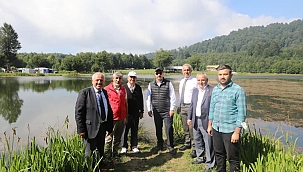 Vali Kaldırım Keremali Gölyayla’ya hayran kaldı.