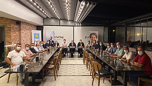 Adım adım iktidara yürüyoruz...