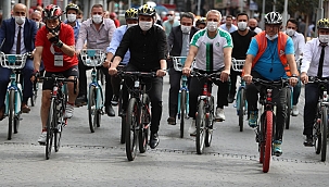 Başkan Yüce ve Babaoğlu birlikte pedal çevirdi...