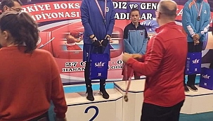 Boksör Sude Kırtay Trabzon Yolcusu... 