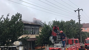 Dereboğazı Mahallesinde korkutan yangın...