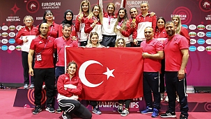 Serbes Güreş Milli Takımımız Polonya'da... 