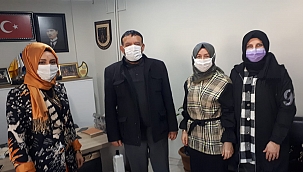 Başkan Dündar, Hendek Gerçek Haberi ziyaret etti...