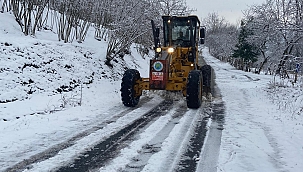 Belediye Ekipleri Karla Mücadeleye devam ediyor... 