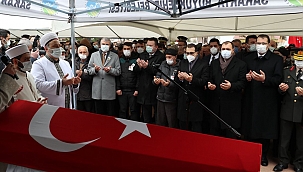 Sakarya şehidini son yolculuğuna uğurladı...