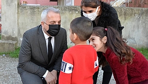 Çocukları sevmeyen, halkıda sevmez...