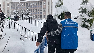 Yaşlıların ihtiyaçları Büyükşehir tarafından karşılanıyor...