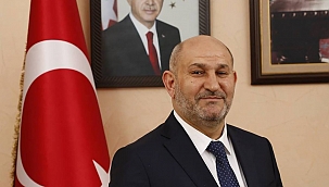 BAŞKAN PÜSKÜLLÜ BERAT KANDİLİNİ KUTLADI