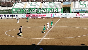 MAÇ SONUCU SİVAS BLD: 2 SAKARYASPOR: 2