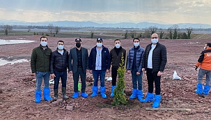 TÜGVA’dan Fidan Dikim Etkinliği
