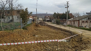 YOL GENİŞLETME ÇALIŞMALARI DEVAM EDİYOR