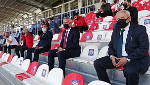 BABAOĞLU, SAKARYASPOR'U YALNIZ BIRAKMADI