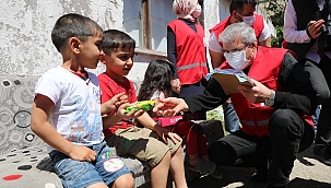 Başkan Yüce: Kimsesiz ve ihtiyaç sahibi komşularımızı unutmayalım