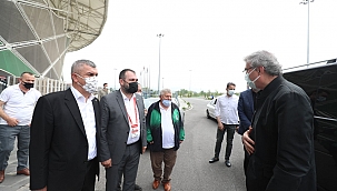 Başkan Yüce: Sakaryaspor’un üst lige çıkacağına inanıyoruz...