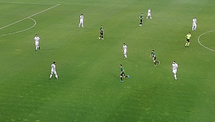 MAÇ SONUCU SAKARYASPOR:2 VANSPOR FK:0