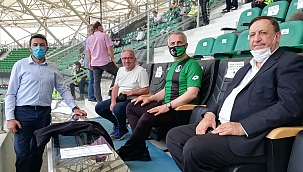 Sakaryaspor rahat kazandı. Başkan Babaoğlu'nun yeşil siyah aşkı...