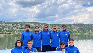 Büyükşehir'in Kanocuları Eskişehir'de Tarih Yazdı