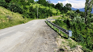 Büyükşehir, Oto Korkuluklarla Şehir Trafiğine Güven Katıyor
