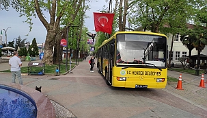 Hendek Belediyesi YKS Sınavı İçin Ulaşım Sağlıyor