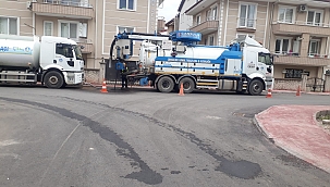 Saski ekipleri temizlik çalışmalarını sürdürüyor