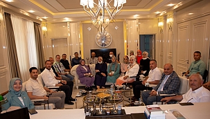 MİLLETVEKİLİ ATABEKTEN HENDEK BELEDİYESİNE ZİYARET