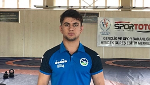 Mükremin Aktaş altın madalya için mindere çıkacak