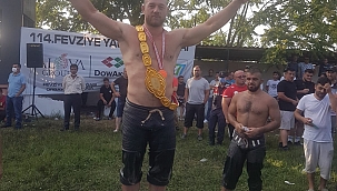 Pehlivan Temizce, Altın Kemerin ebedi sahibi oldu. 