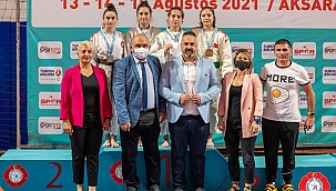 Judocu Sporcular Madalyalarla döndü
